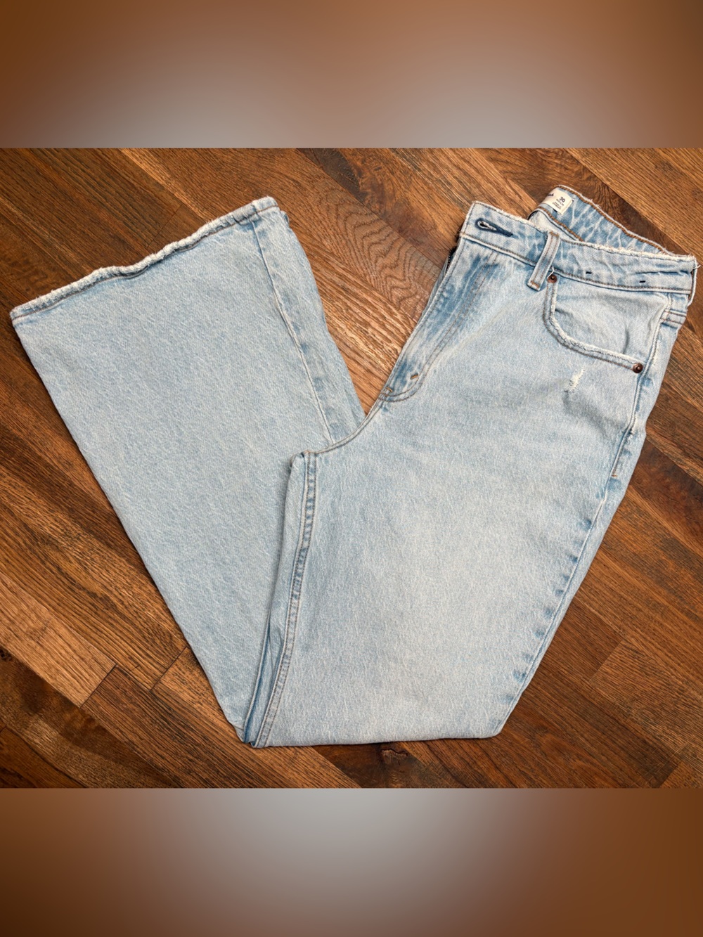 Abercrombie Light Blue Women’s Vintage Flare High Rise Jeans